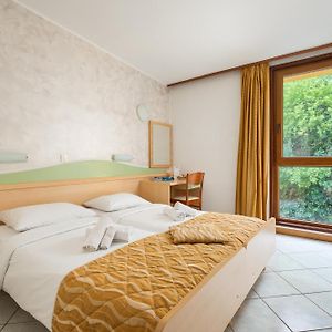 Economy Zimmer